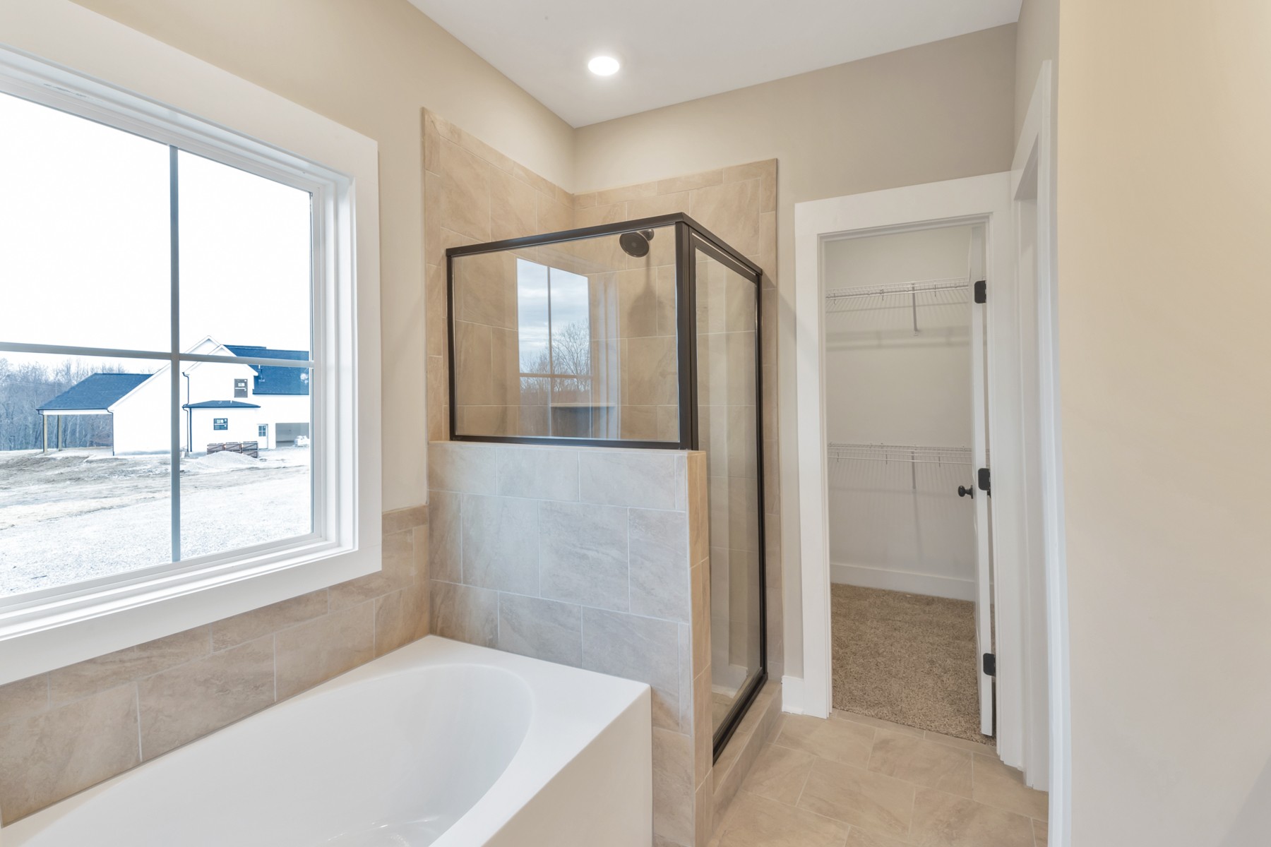 3184 Battle Creek Road Springfield, TN 37172 - Photo 10 of 15 a bathroom with a tub and shower