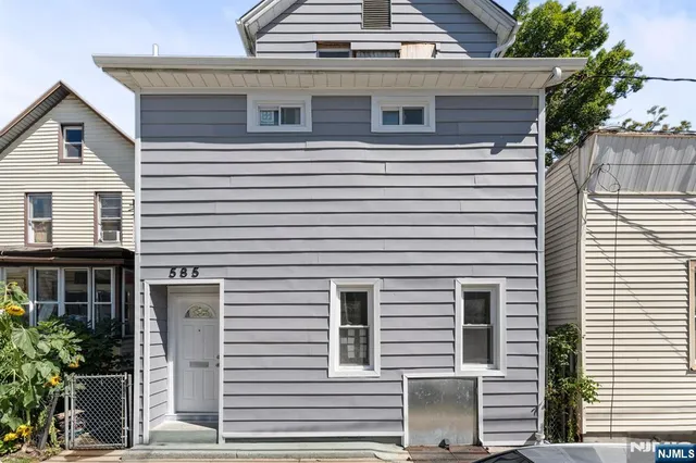 $645,000 | 585 McChesney Street, Orange, NJ 07050