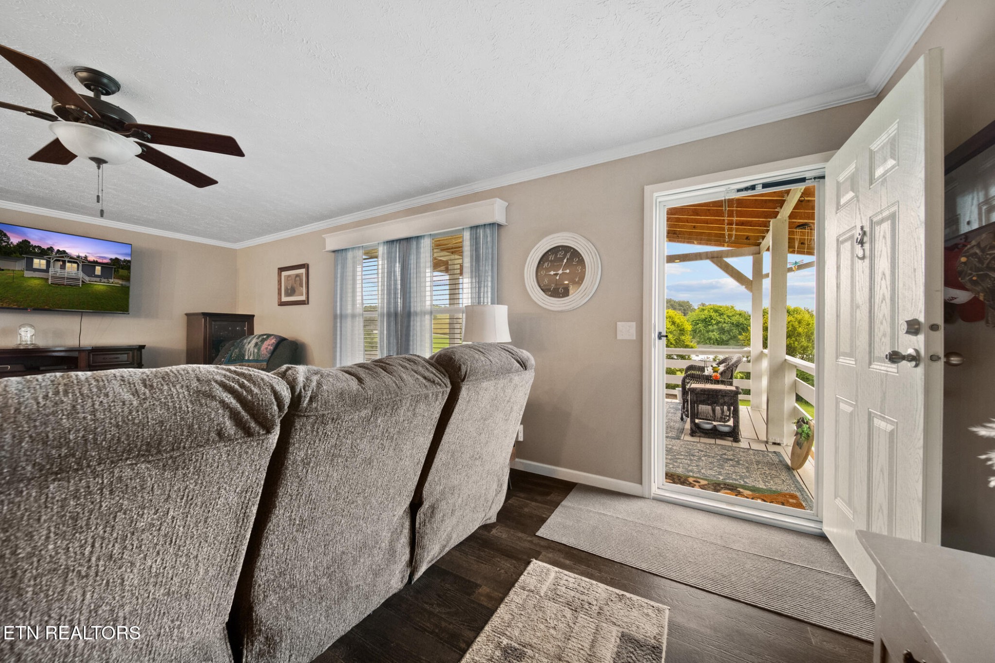 1185 Chestnut Grove Road Dandridge, TN 37725 - Photo 9 of 30