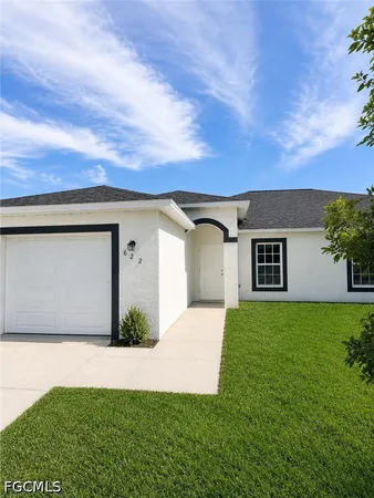 $1,800 | 622 Southeast 7th Street, Cape Coral, FL 33990