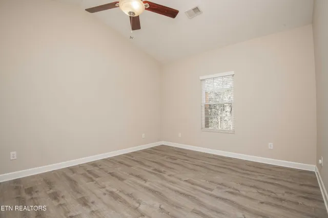 $425,000 | 364 Battlecreek Way, Lenoir City, TN 37772