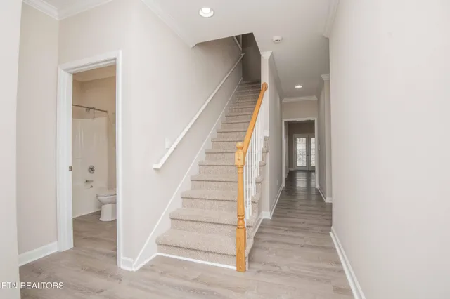 $425,000 | 364 Battlecreek Way, Lenoir City, TN 37772