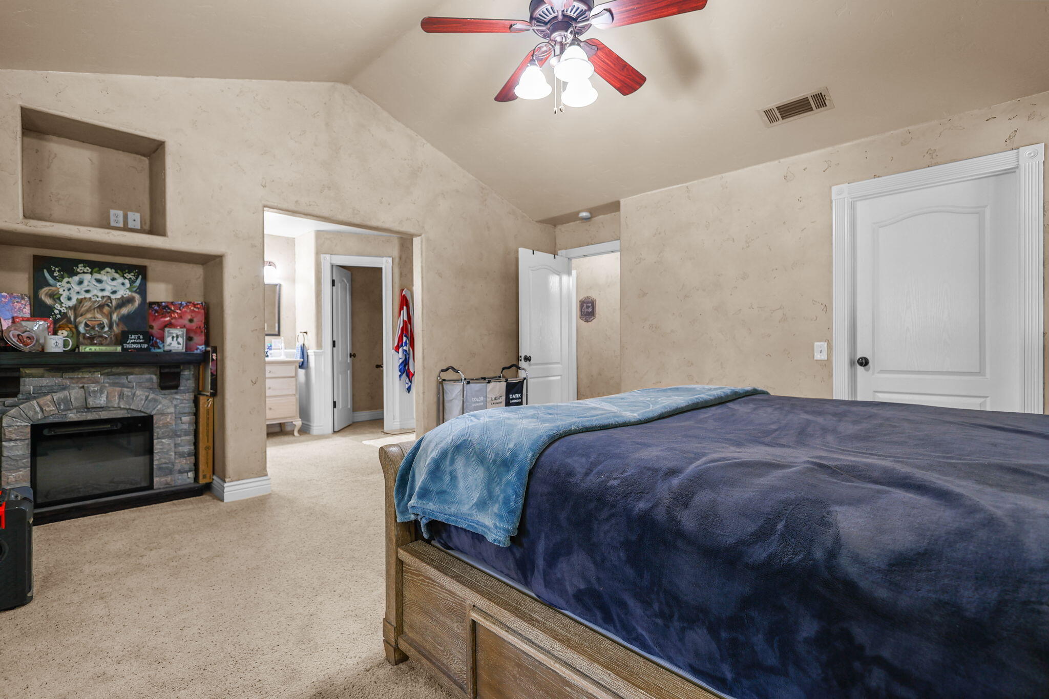32833 Highway 44 Shingletown, CA 96088 - Photo 15 of 51 Bedroom 1