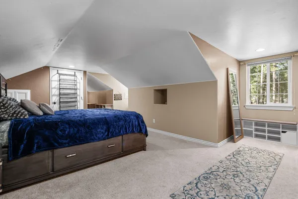 $875,000 | 32833 Highway 44, Shingletown, CA 96088