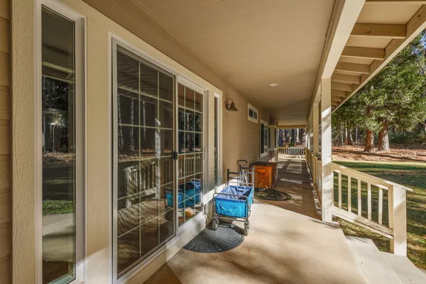 $875,000 | 32833 Highway 44, Shingletown, CA 96088