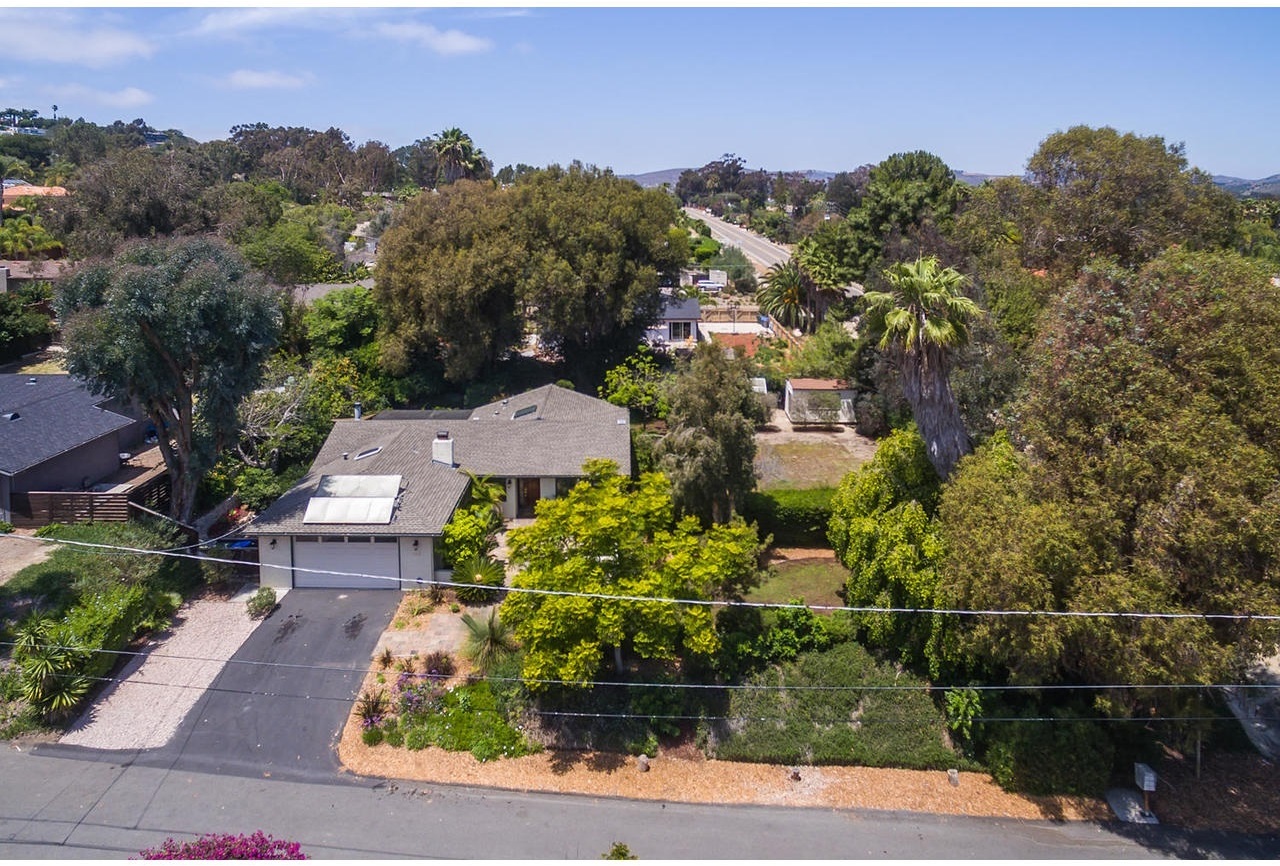 226 Rancho Santa Fe Road Encinitas, CA 92024 - Photo 2 of 25