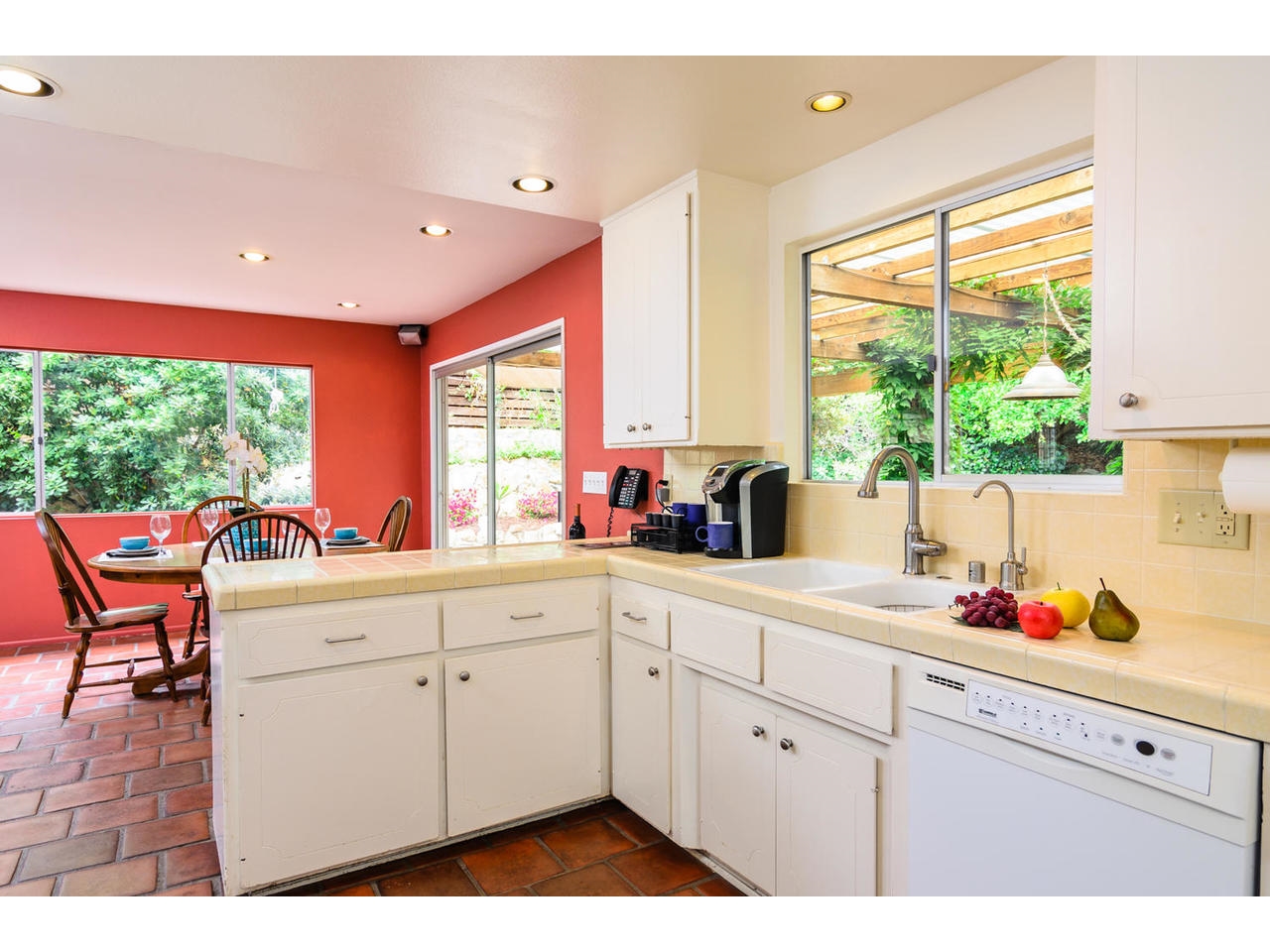 226 Rancho Santa Fe Road Encinitas, CA 92024 - Photo 13 of 25