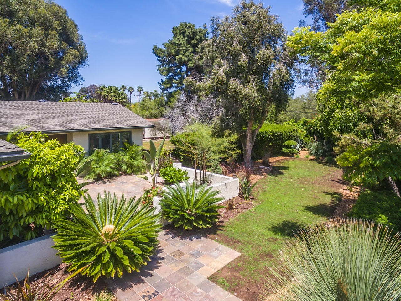 226 Rancho Santa Fe Road Encinitas, CA 92024 - Photo 3 of 25