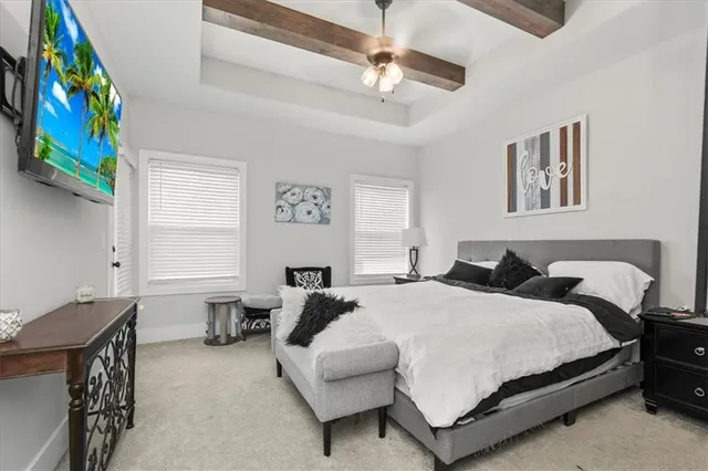 $462,900 | 807 Northeast Algonquin Street, Lee's Summit, MO 64064