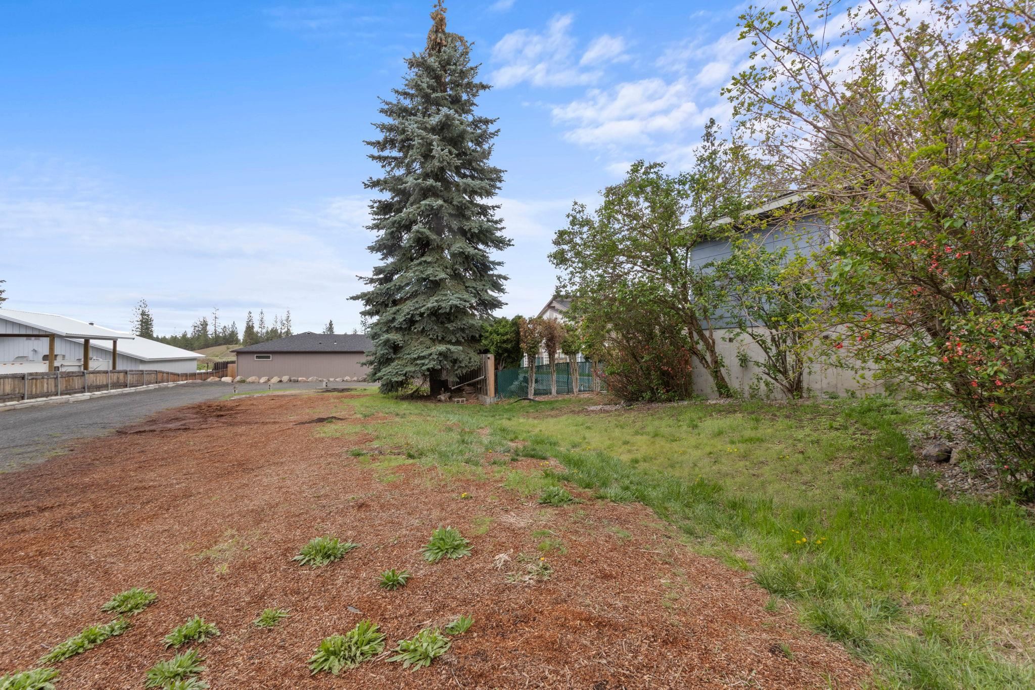 2218 East Winger Road Spokane, WA 99208 - Photo 33 of 33
