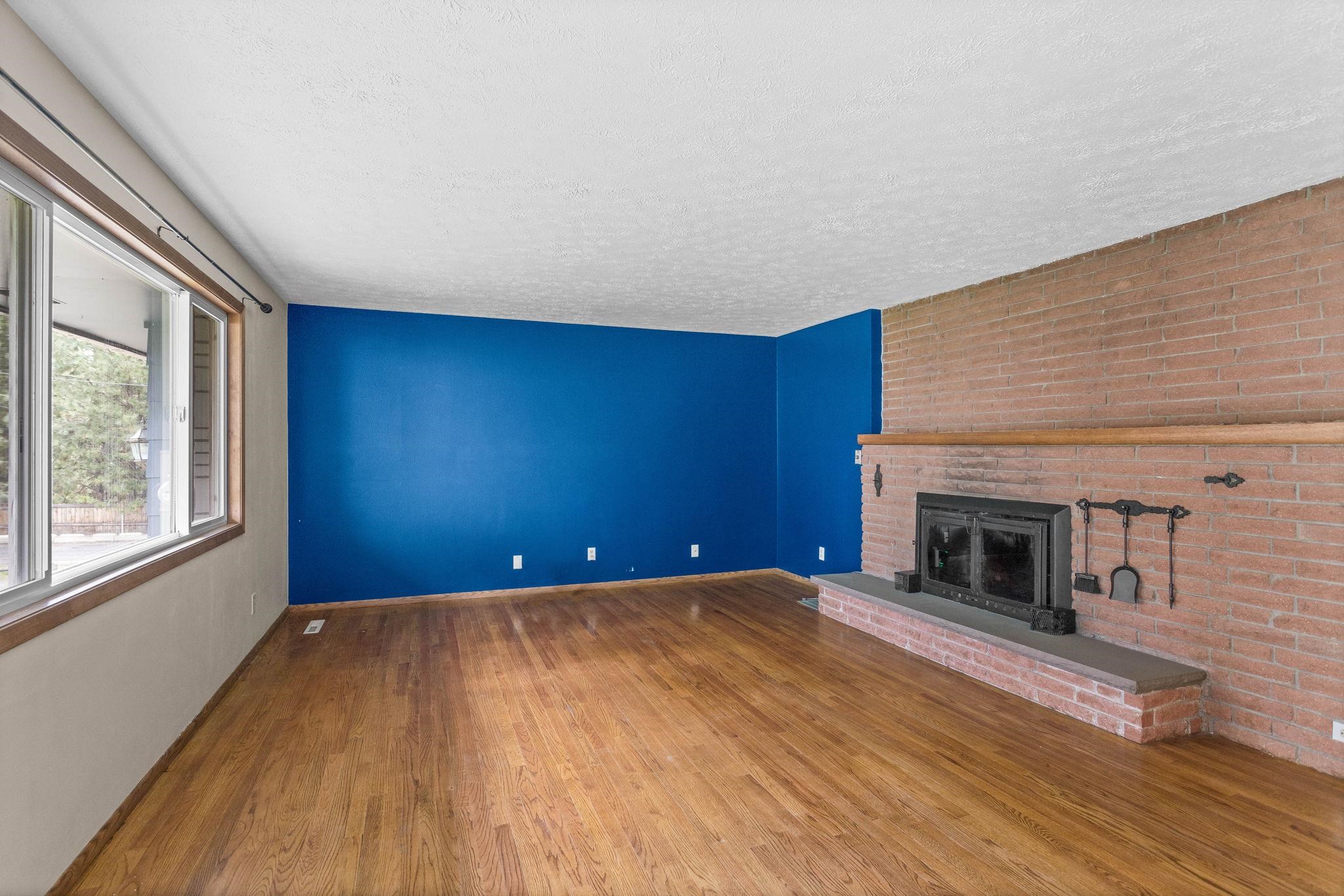 2218 East Winger Road Spokane, WA 99208 - Photo 4 of 33