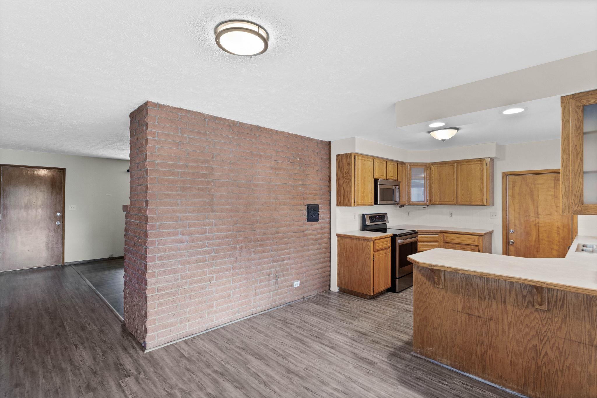 2218 East Winger Road Spokane, WA 99208 - Photo 7 of 33