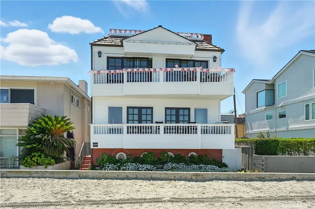 $6,500 | 6310 East Bayshore Walk, Long Beach, CA 90803