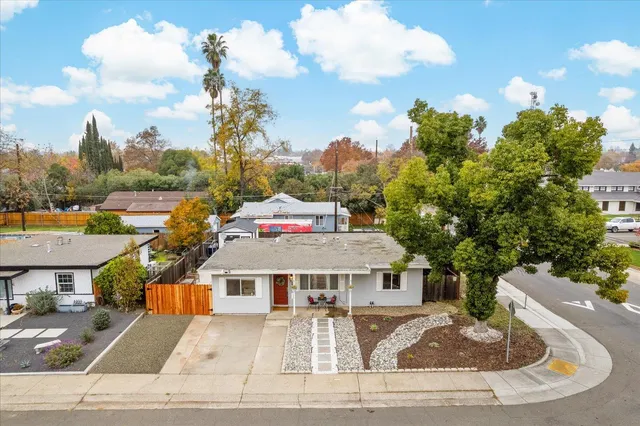 $515,000 | 5879 Lorraine Court, Sacramento, CA 95817