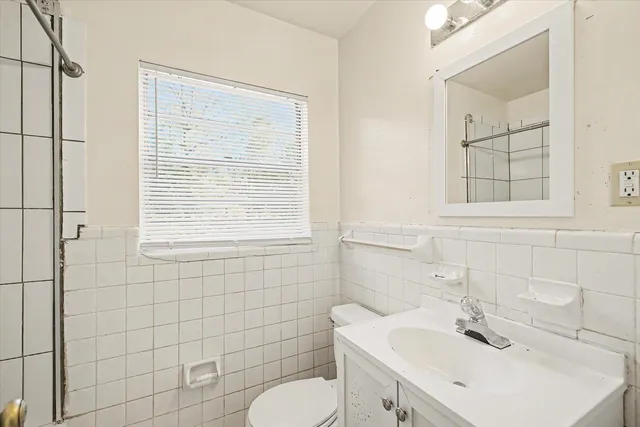 $179,000 | 817 South Lipona Road, Tallahassee, FL 32304