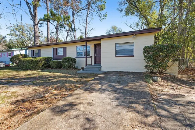 $179,000 | 817 South Lipona Road, Tallahassee, FL 32304