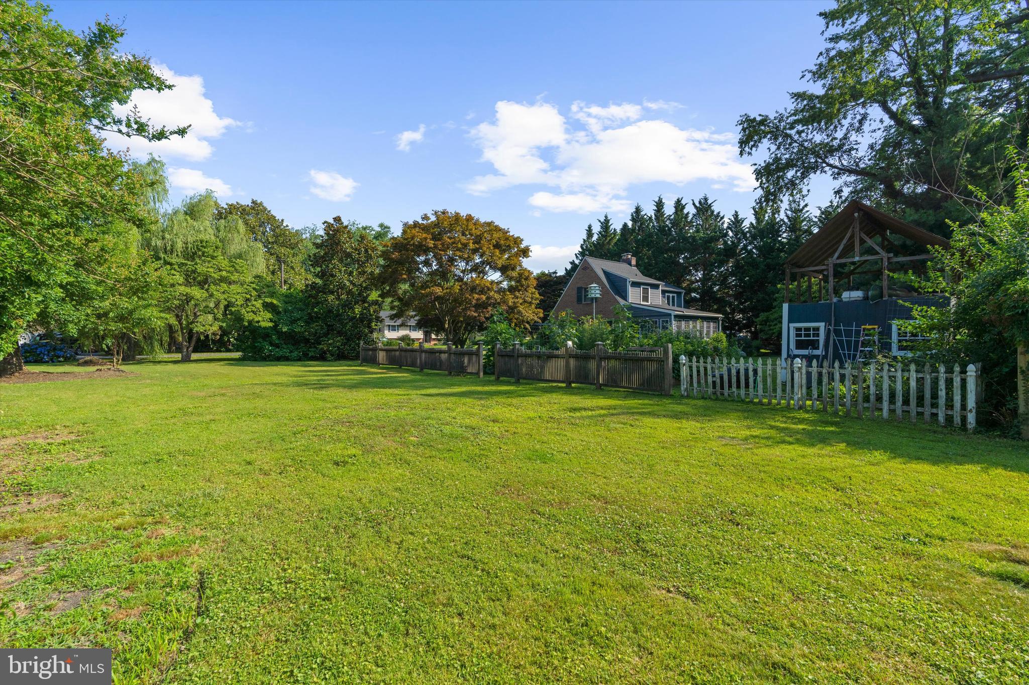 719 Whitehall Beach Road Annapolis, MD 21409 - Photo 7 of 26