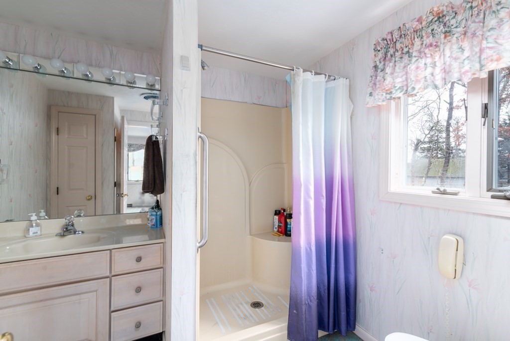 32 Taft Street Wareham, MA 02571 - Photo 16 of 29 Gallery Image 16