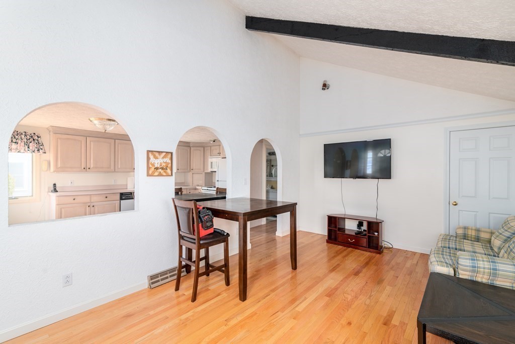 32 Taft Street Wareham, MA 02571 - Photo 6 of 29 Gallery Image 6