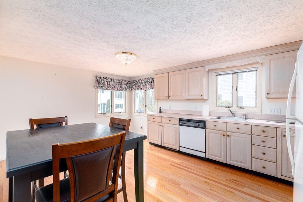 32 Taft Street Wareham, MA 02571 - Photo 7 of 29 Gallery Image 7