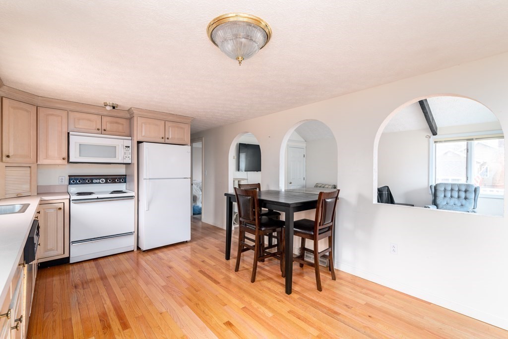 32 Taft Street Wareham, MA 02571 - Photo 9 of 29 Gallery Image 9