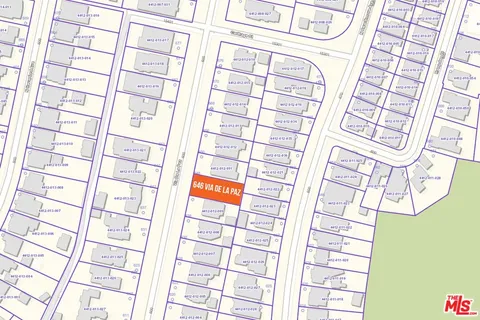 $1,998,000 | 646 Vía De La Paz, Pacific Palisades, CA 90272