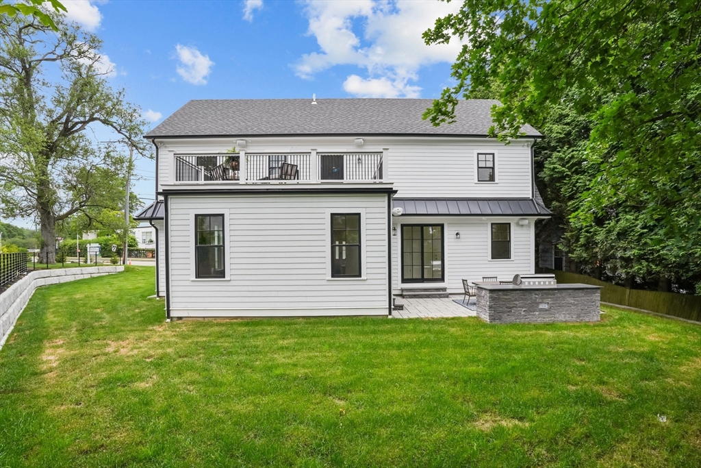 173 South Street Brookline, MA 02467 - Photo 3 of 41