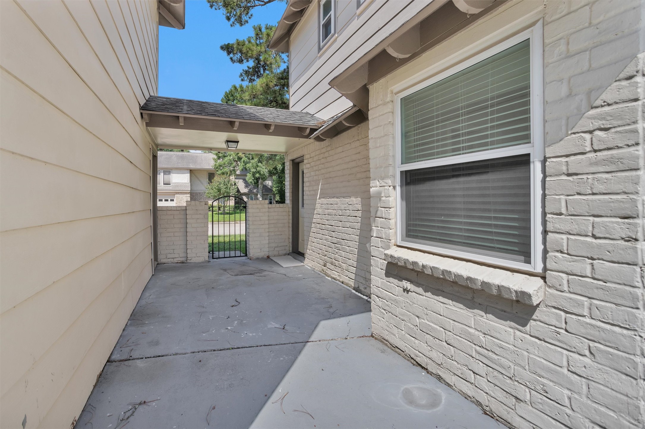 9115 Godstone Lane Spring, TX 77379 - Photo 36 of 46