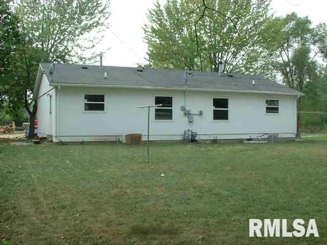 708 9th Street, Unit 710 Colona, IL 61241 - Photo 3 of 4 Gallery Image 3