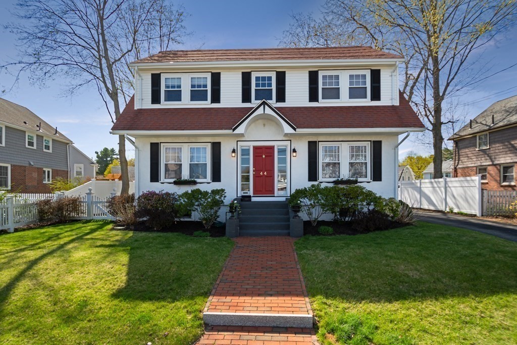 44 Blakely Road Medford, MA 02155 - Photo 1 of 32 Gallery Image 1