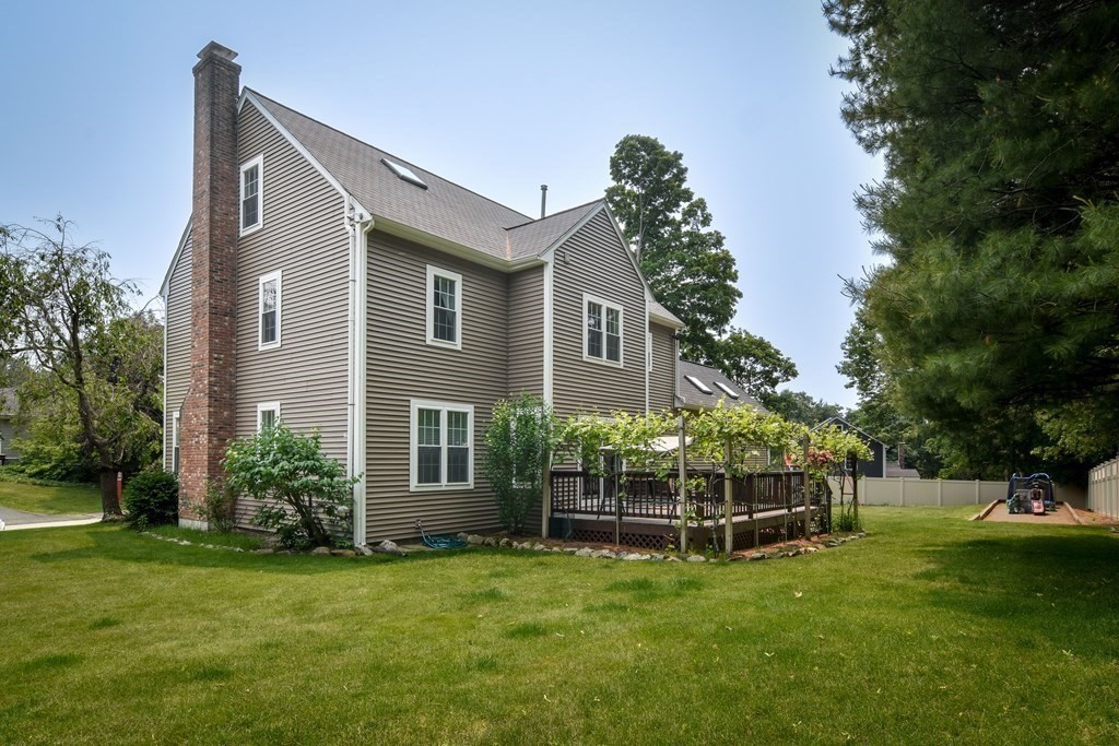 5 Reservoir Ridge Road Framingham, MA 01702 - Photo 34 of 37 Gallery Image 34