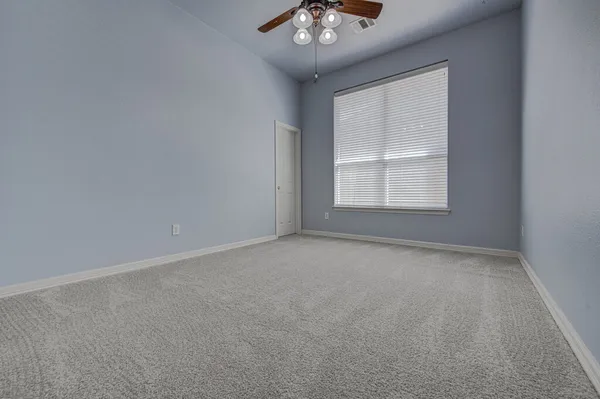 $2,995 | 2785 Lake Forest Drive, Round Rock, TX 78665