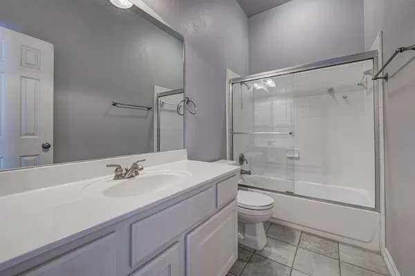 $2,995 | 2785 Lake Forest Drive, Round Rock, TX 78665