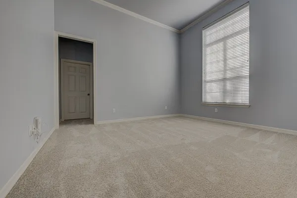 $2,995 | 2785 Lake Forest Drive, Round Rock, TX 78665