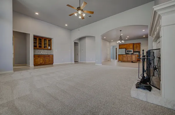 $2,995 | 2785 Lake Forest Drive, Round Rock, TX 78665