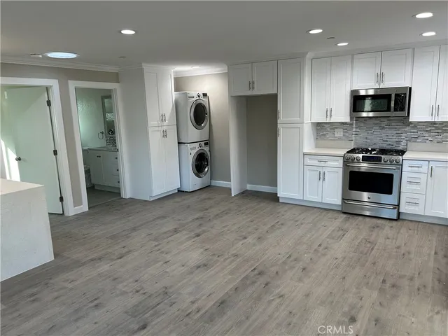 $2,595 | 21622 Bermuda Street, Chatsworth, CA 91311