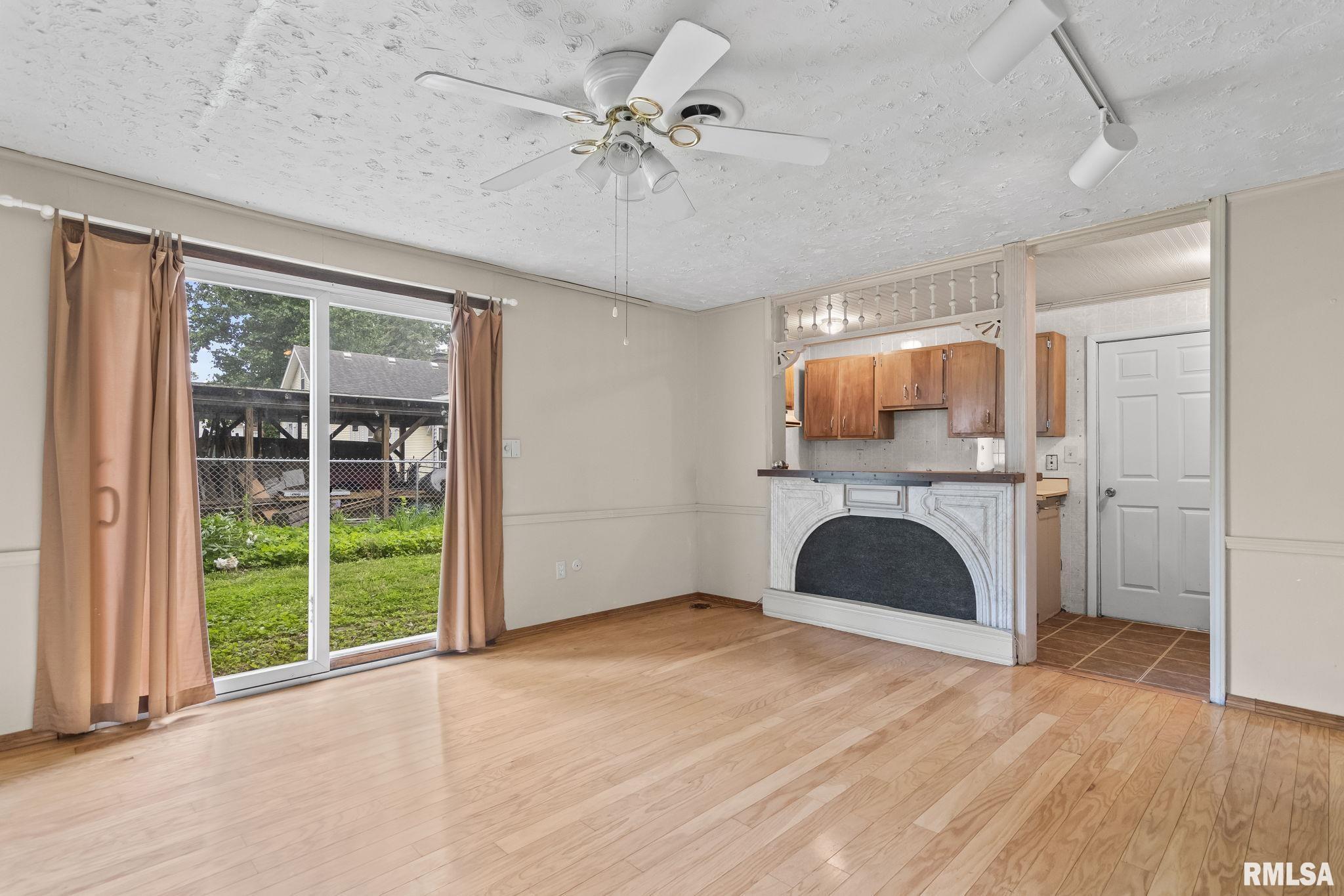 2034 North 9th Street Springfield, IL 62702 - Photo 14 of 34