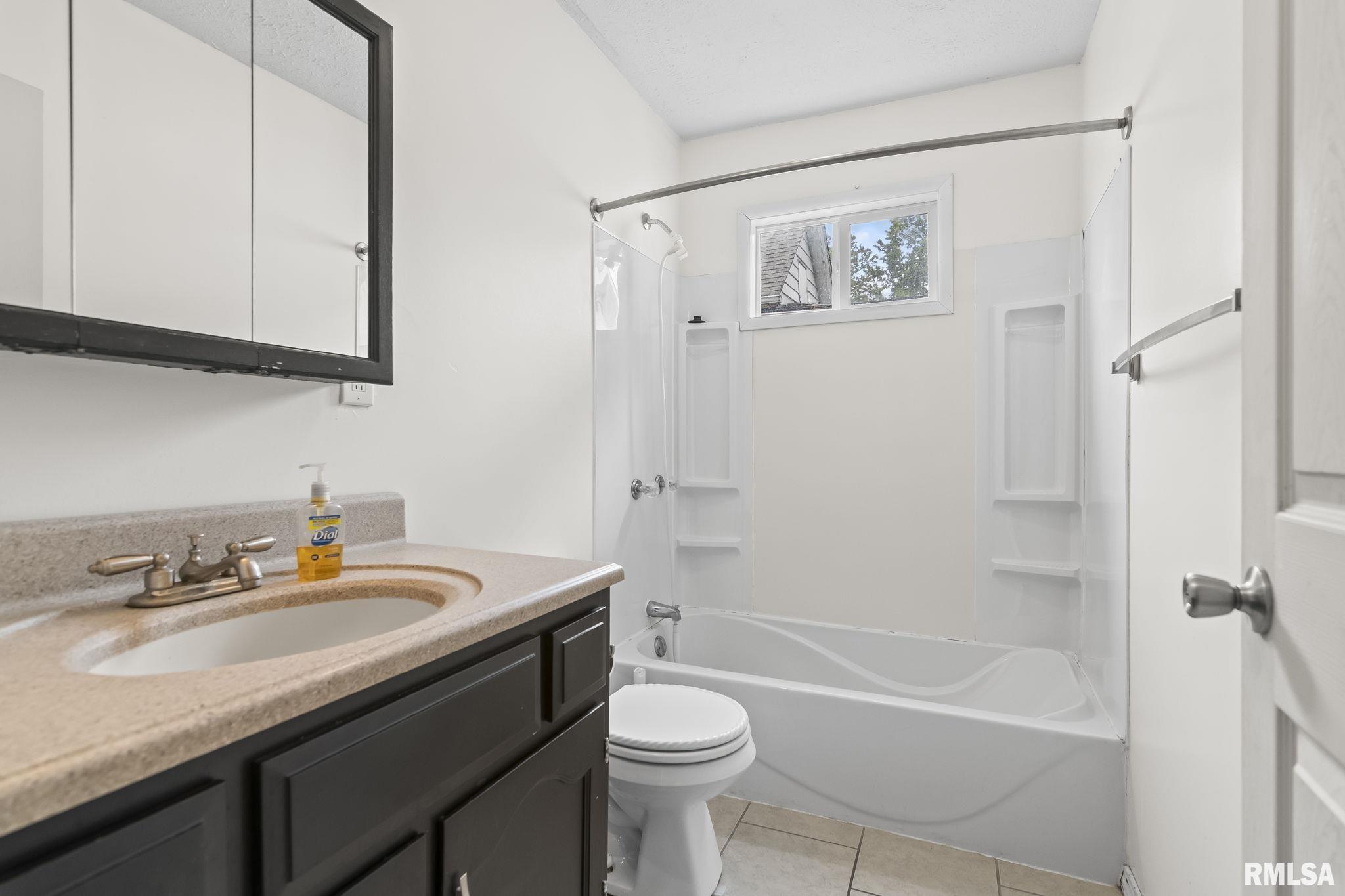 2034 North 9th Street Springfield, IL 62702 - Photo 17 of 34