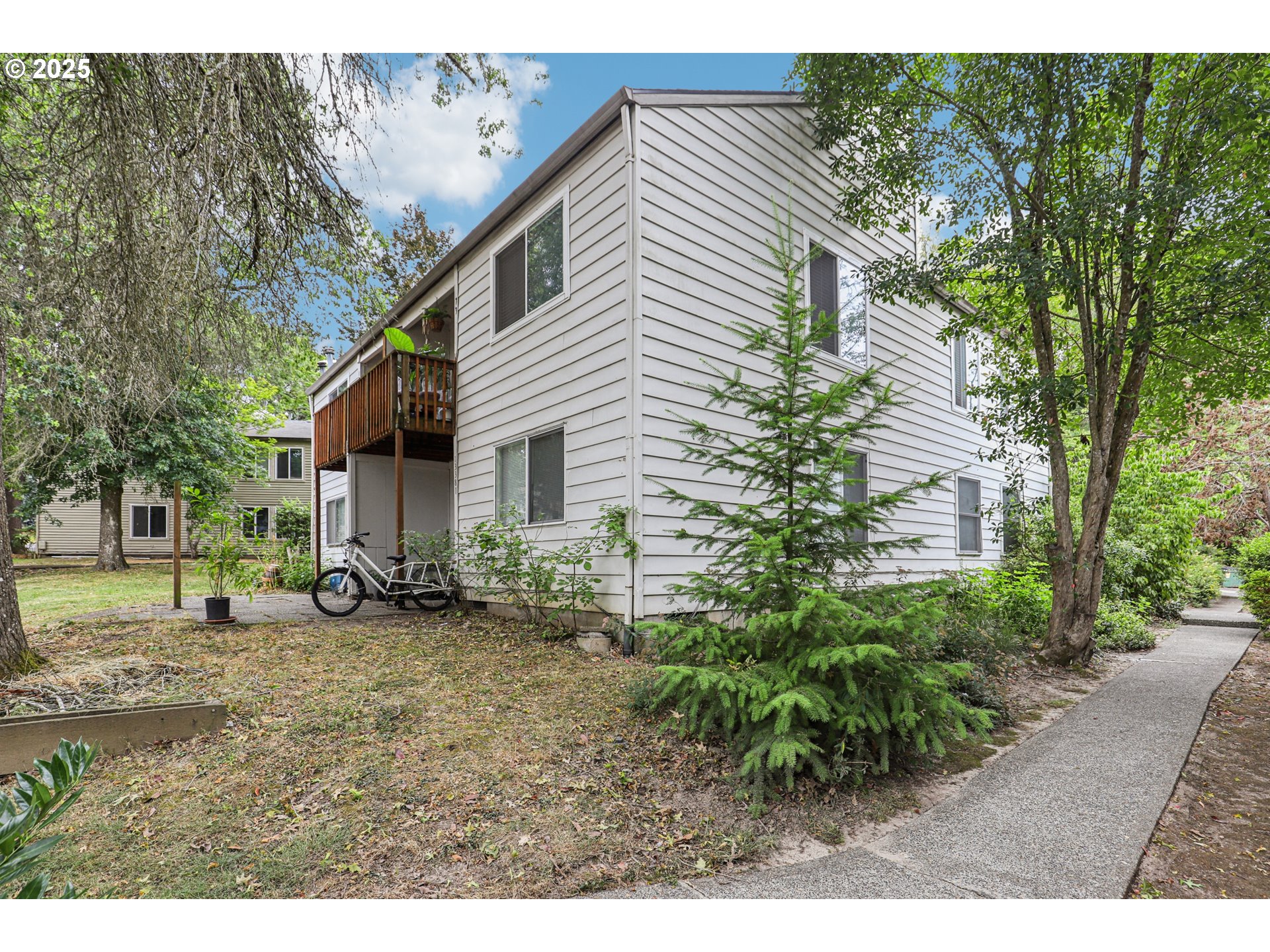 13397 Southwest 17th Street Beaverton, OR 97008 - Photo 5 of 18