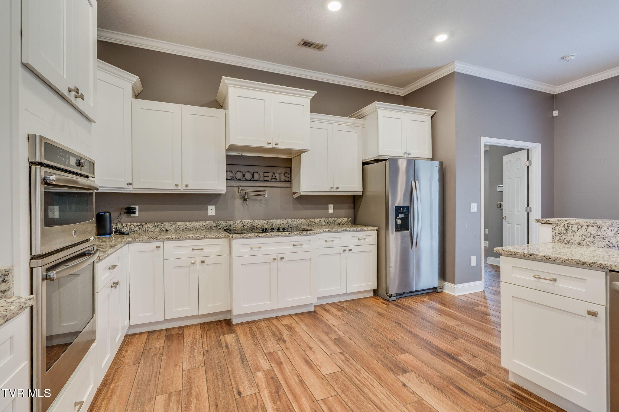 721 Powder Branch Road Elizabethton, TN 37643 - Photo 13 of 52 014