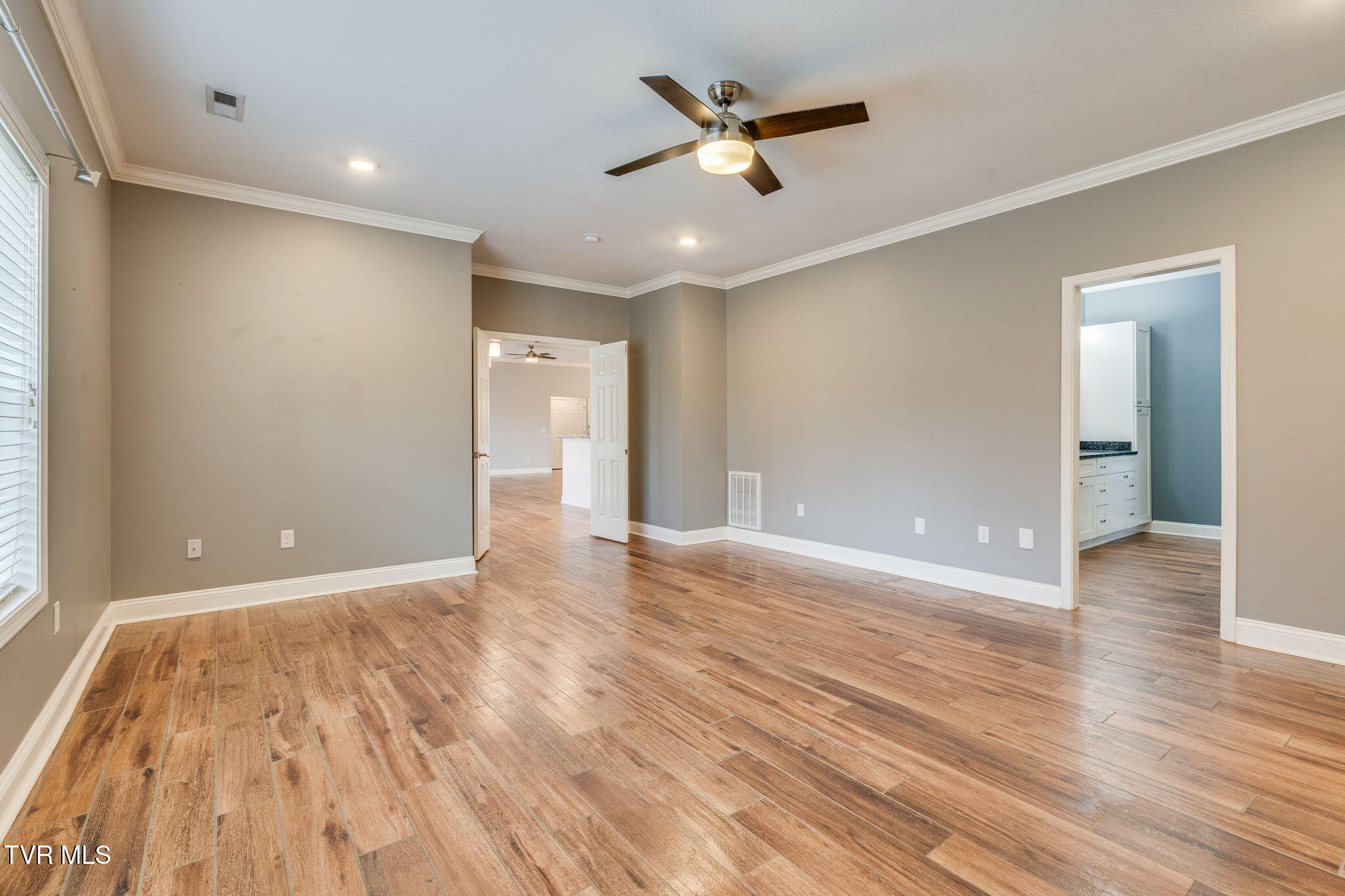 721 Powder Branch Road Elizabethton, TN 37643 - Photo 17 of 52 019