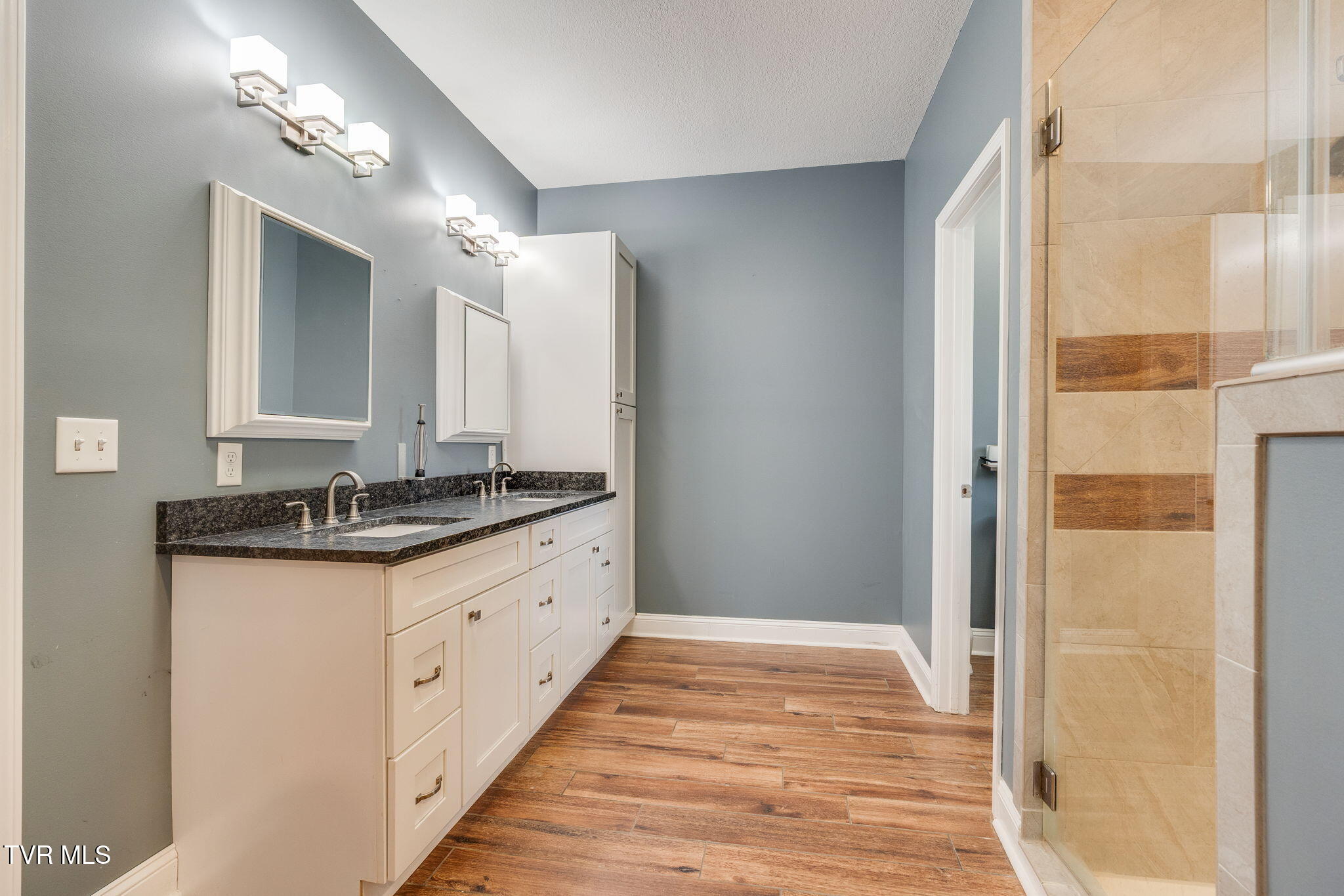 721 Powder Branch Road Elizabethton, TN 37643 - Photo 18 of 52 020