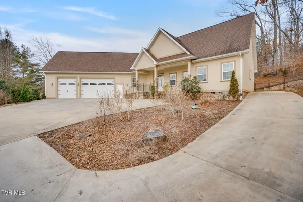 $729,000 | 721 Powder Branch Road, Elizabethton, TN 37643