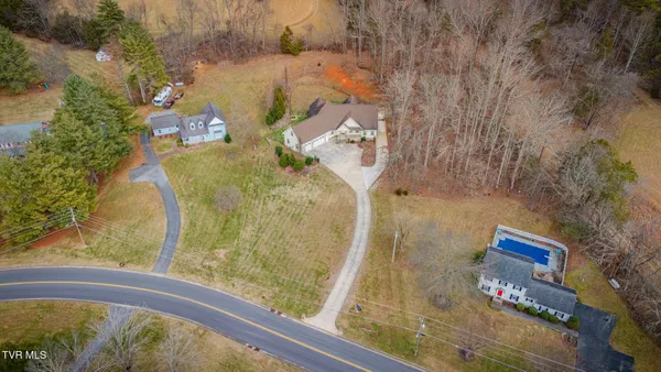 $729,000 | 721 Powder Branch Road, Elizabethton, TN 37643