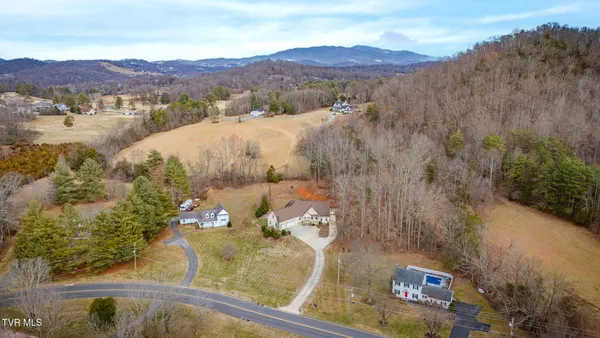 $729,000 | 721 Powder Branch Road, Elizabethton, TN 37643