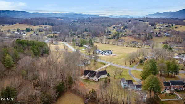 $729,000 | 721 Powder Branch Road, Elizabethton, TN 37643