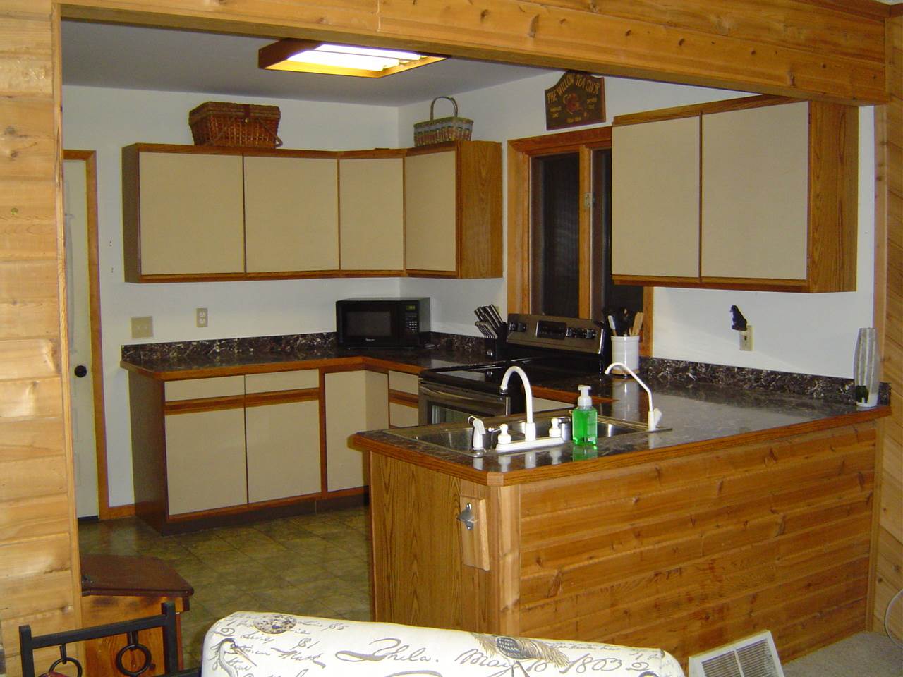 11267 Lakeview Road Northeast Kalkaska, MI 49646 - Photo 9 of 25 1805679-8.JPG