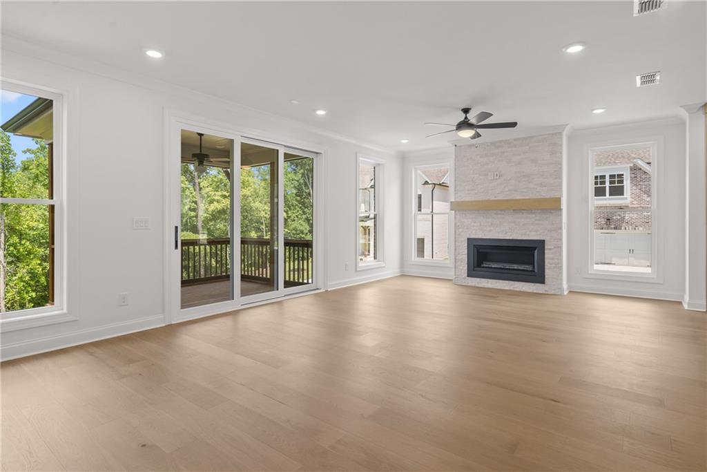 5693 Broad River View, Unit 443 Peachtree Corners, GA 30092 - Photo 15 of 37