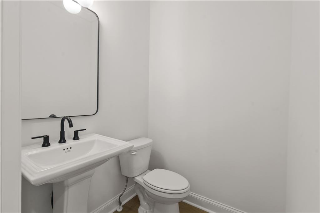 5693 Broad River View, Unit 443 Peachtree Corners, GA 30092 - Photo 36 of 37