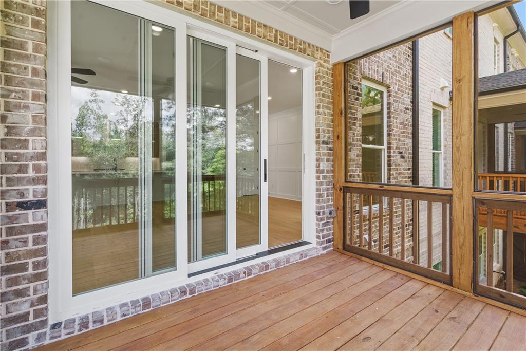 5693 Broad River View, Unit 443 Peachtree Corners, GA 30092 - Photo 6 of 37